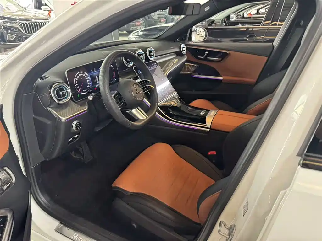 Mercedes-Benz C-Class 2023 — фото 8