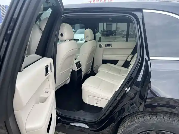 Li Auto L6 2024
