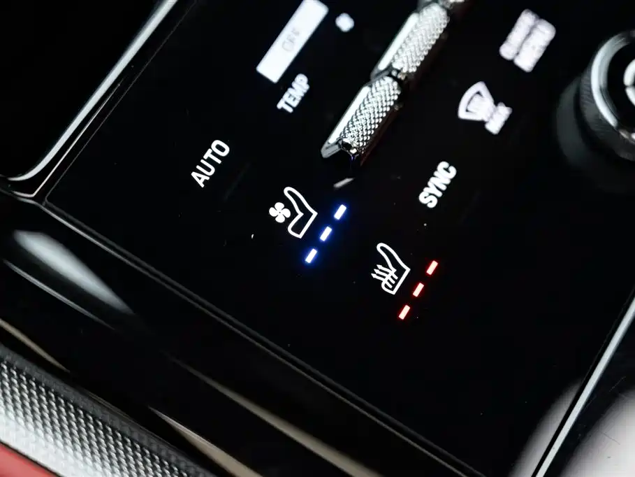 Porsche Panamera 2025 — фото 27