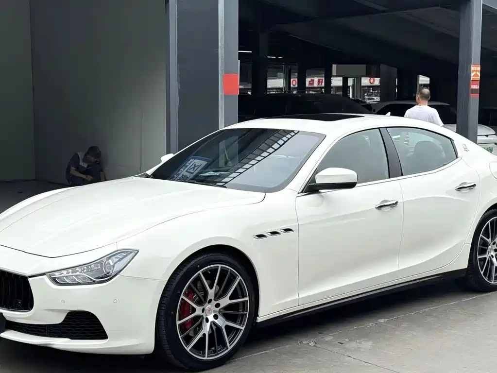 Maserati Ghibli 2016
