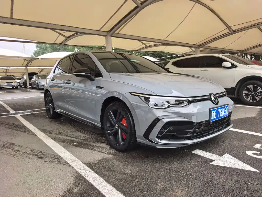 Volkswagen Golf 2022