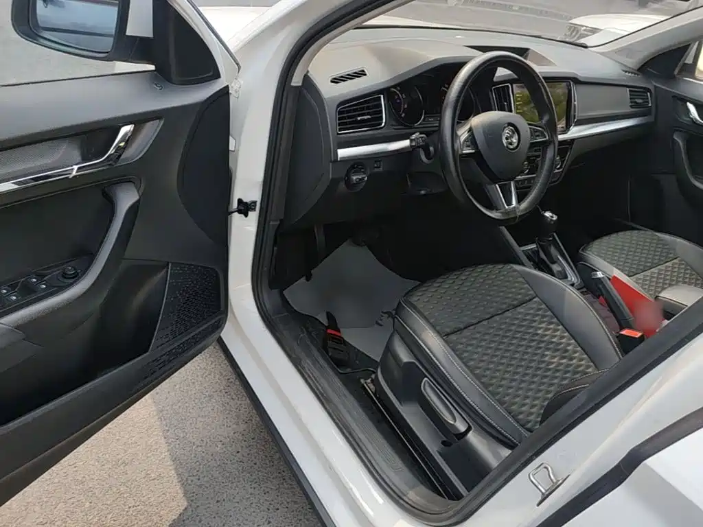 Skoda Kamiq 2020 — фото 12