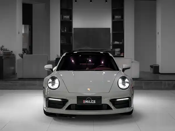 Porsche 911 2024