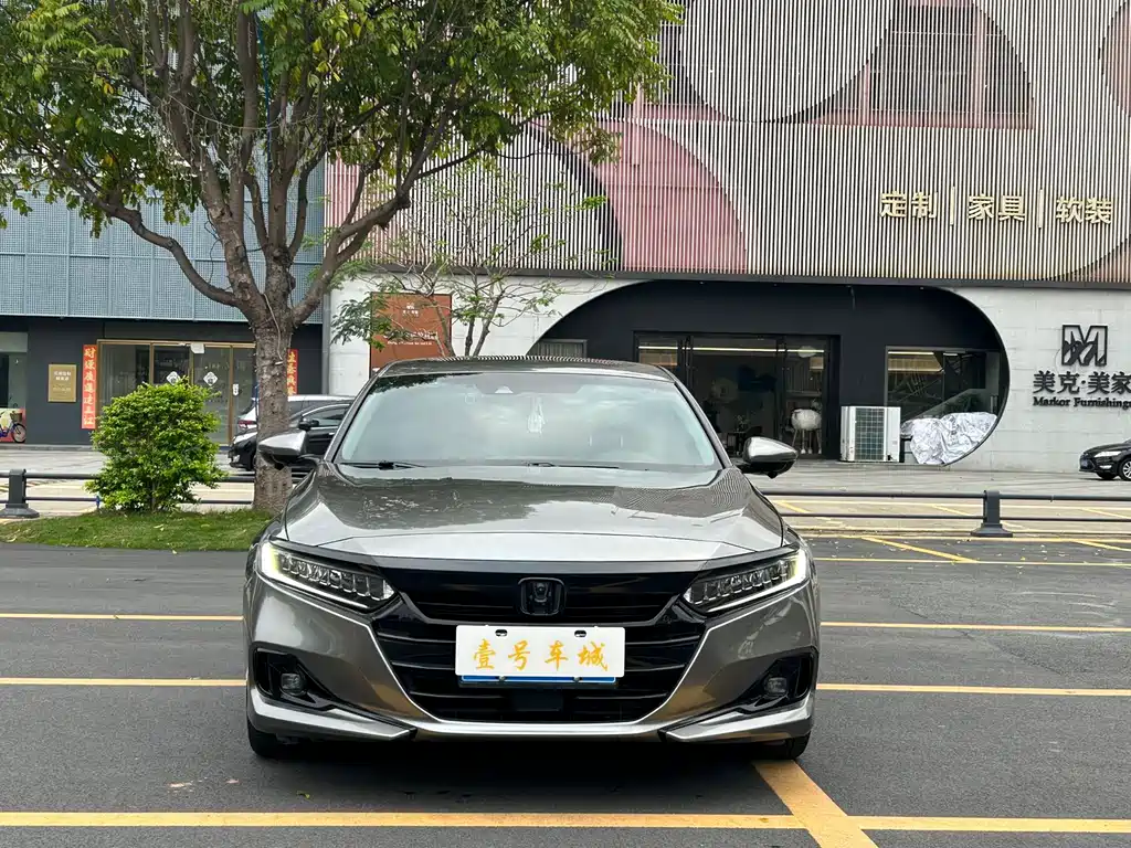 Honda Accord 2023 — фото 1