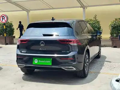 Volkswagen Golf 2023