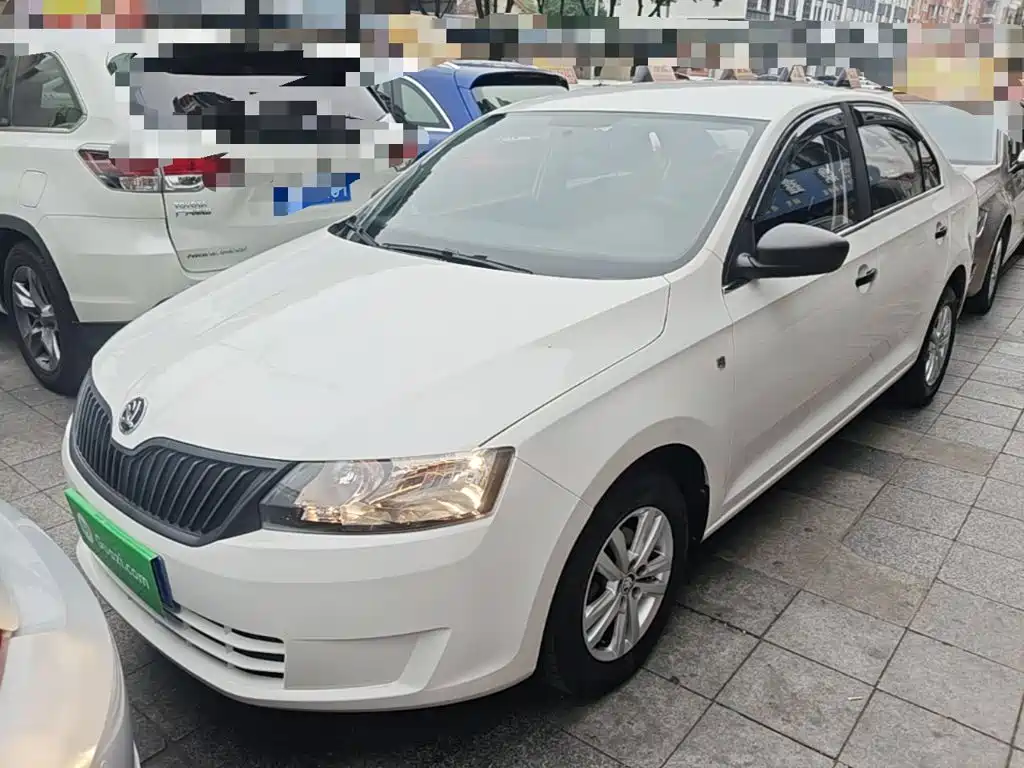 Skoda Rapid 2015