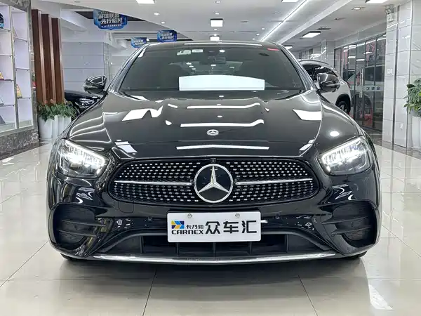 Mercedes-Benz E-Class 2022