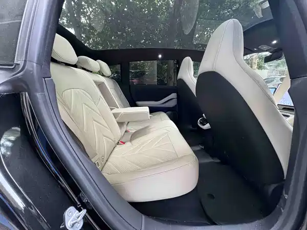 NIO ET5T 2025
