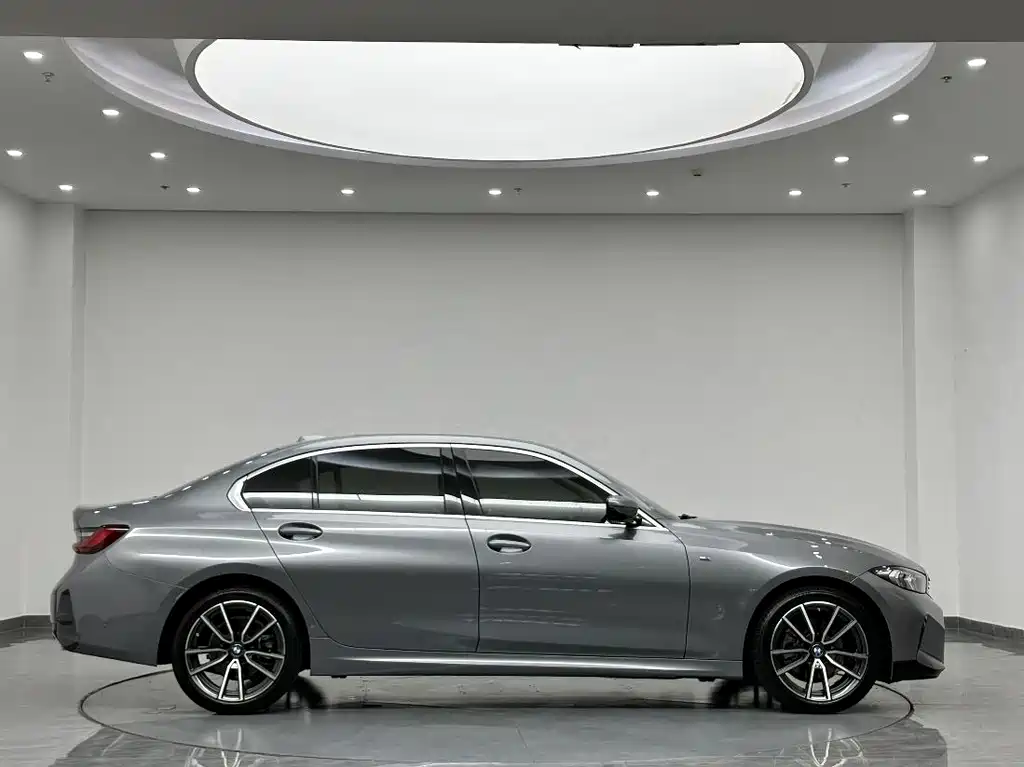 BMW 3 Series 2023