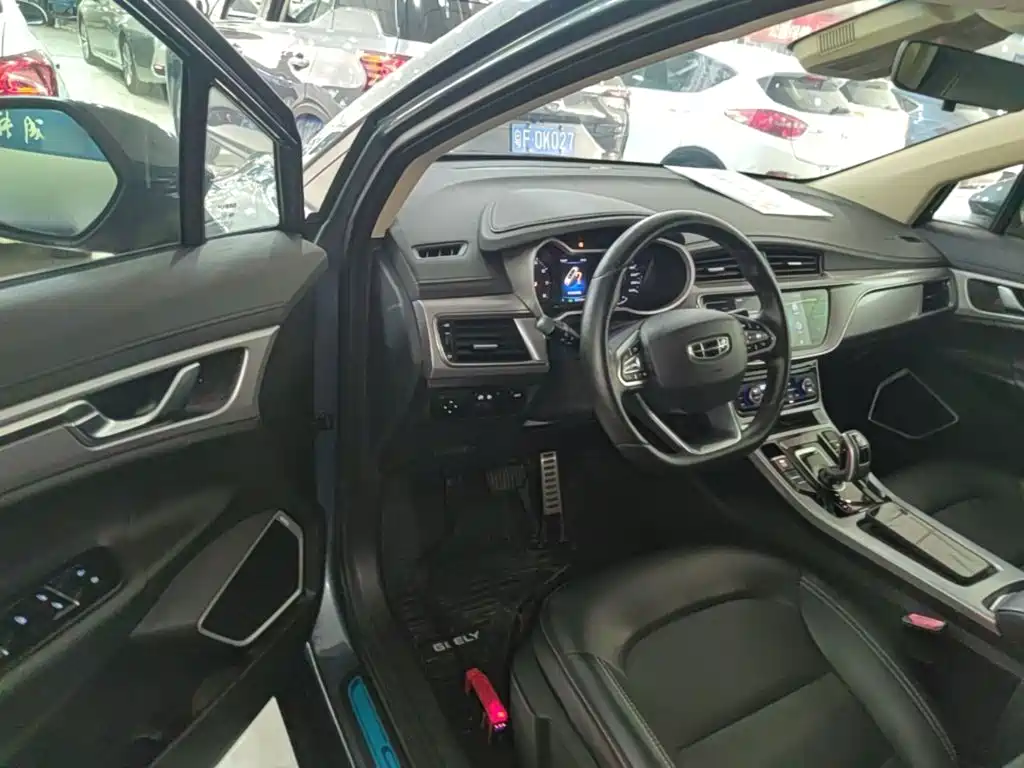 Geely Emgrand GS 2019 — фото 16