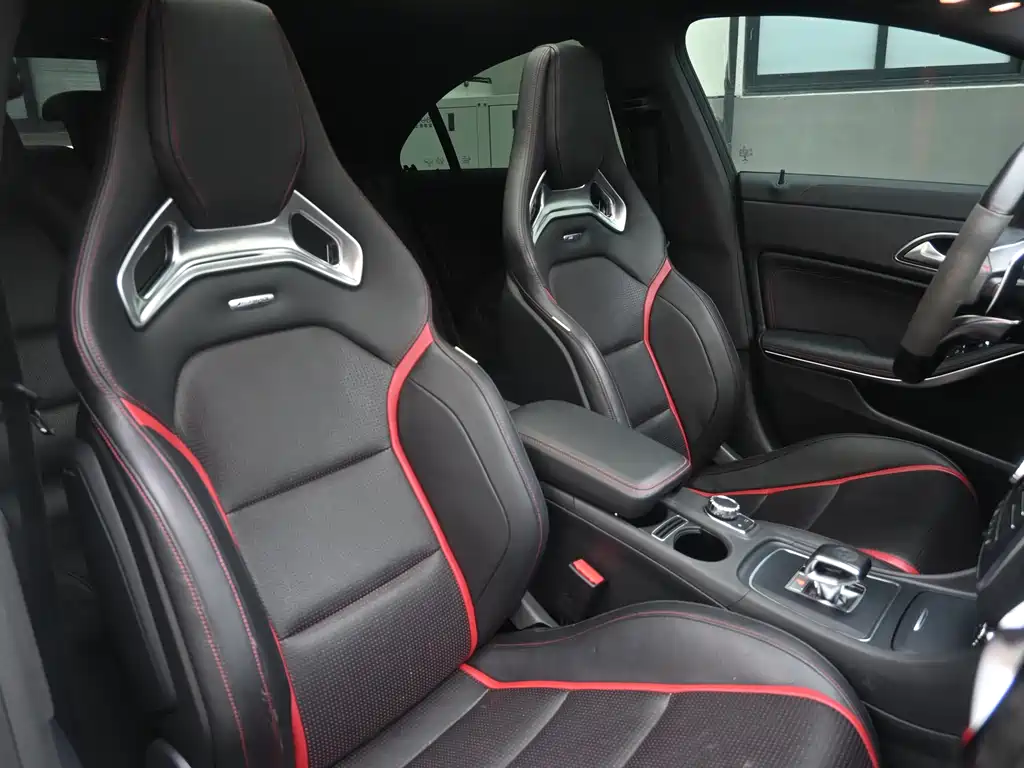 Mercedes-Benz CLA AMG 2015 — фото 14