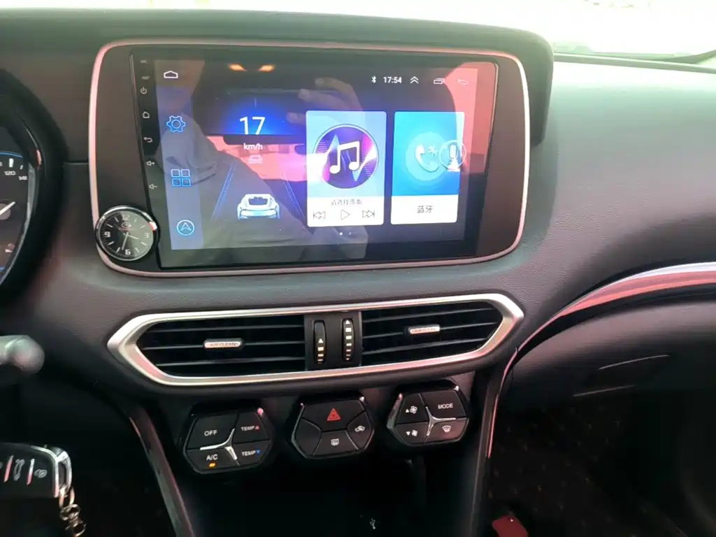 GAC Motor Trumpchi GS4 2018 — фото 13