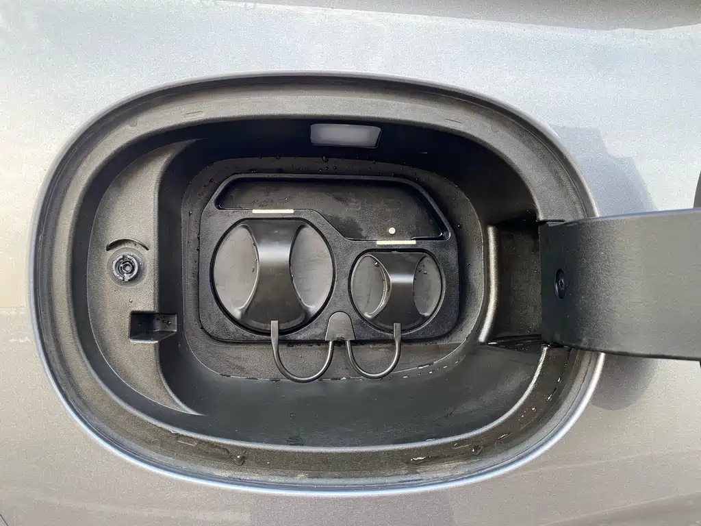 BYD Sealion 05 DM-i 2025 — фото 22