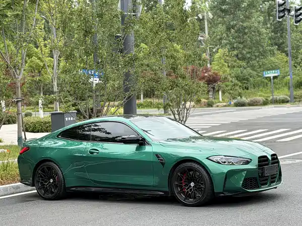 BMW M4 2023