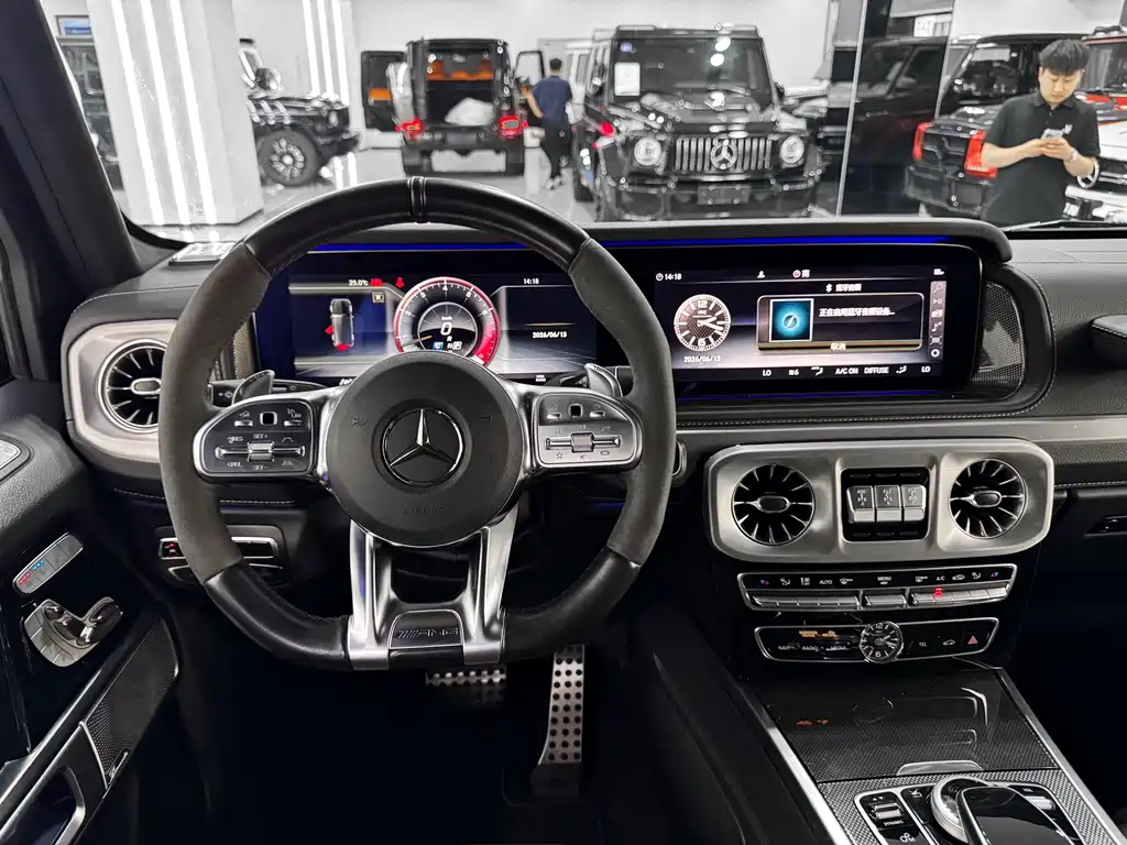 Mercedes-Benz G-Class AMG 2022 — фото 13