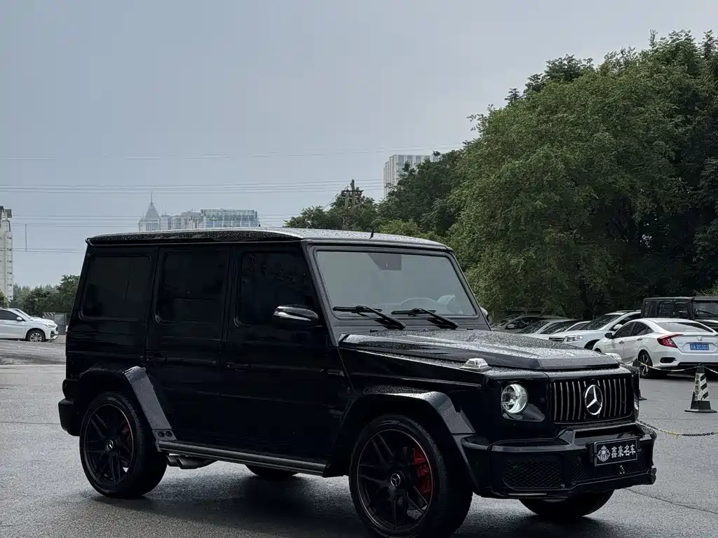 Mercedes-Benz G-Class 2015