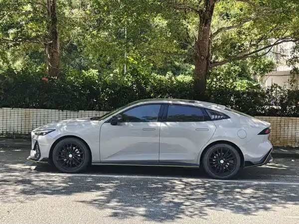 Changan UNI-V 2023