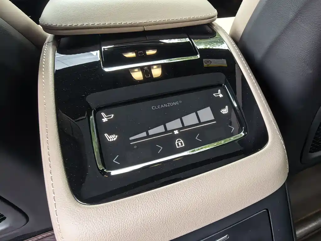 Volvo S90 PHEV 2025 — фото 13