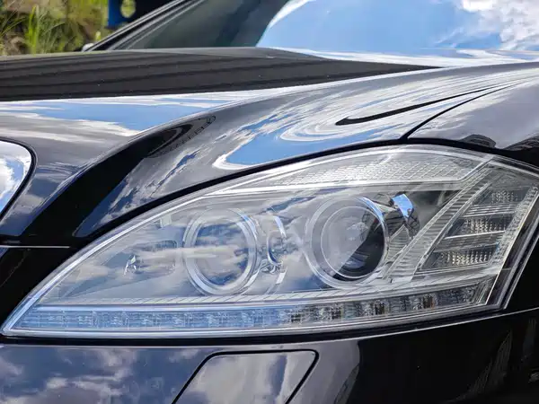 Mercedes-Benz S-Class 2010