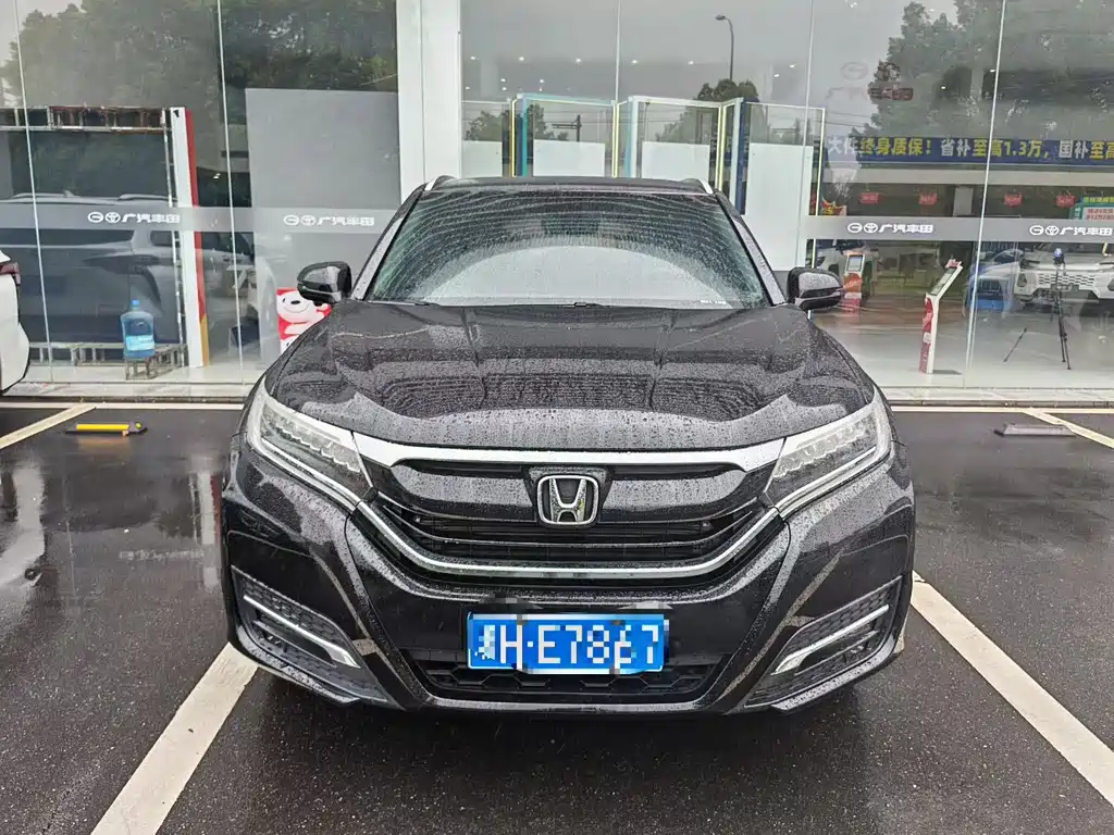 Honda UR-V 2019 — фото 1