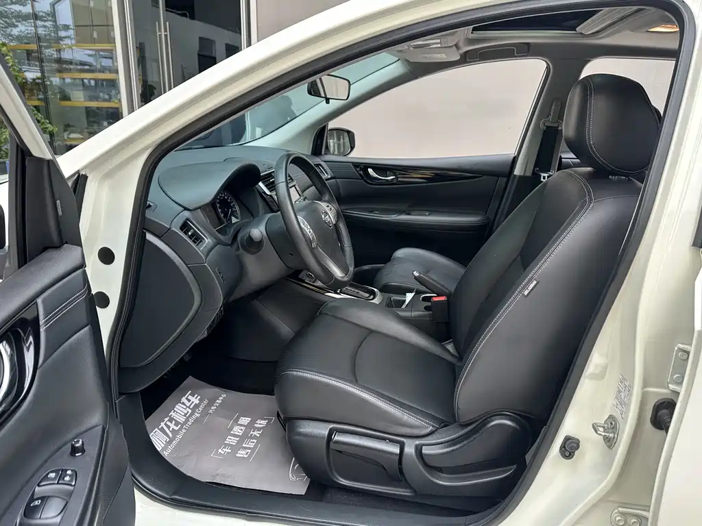 Nissan Tiida 2021 — фото 10