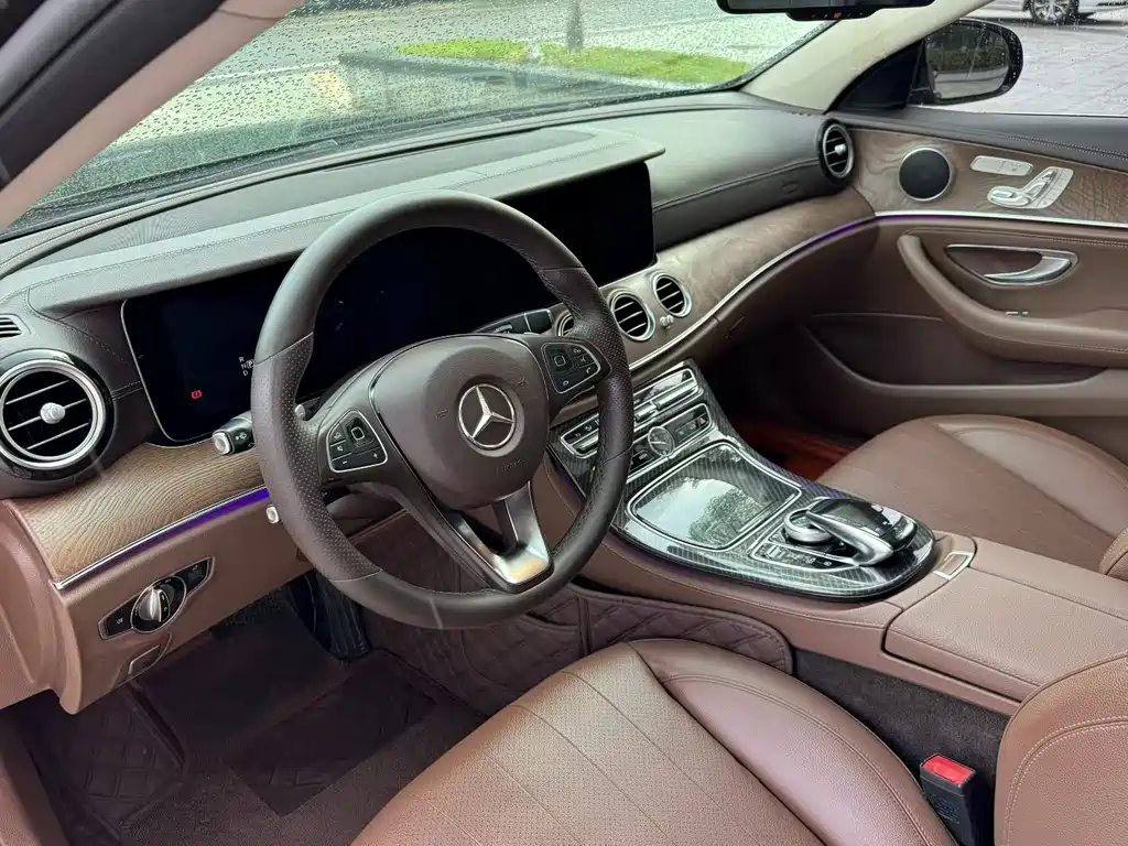 Mercedes-Benz E-Class 2016 — фото 6