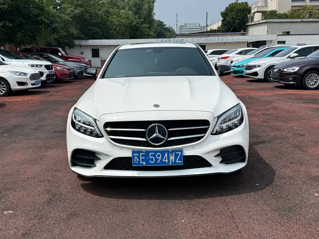 Mercedes-Benz C-Class 2019