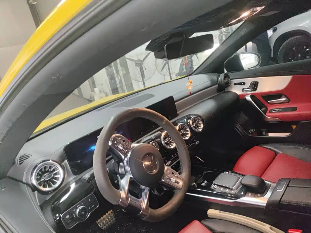 Mercedes-Benz CLA AMG 2022 — фото 3