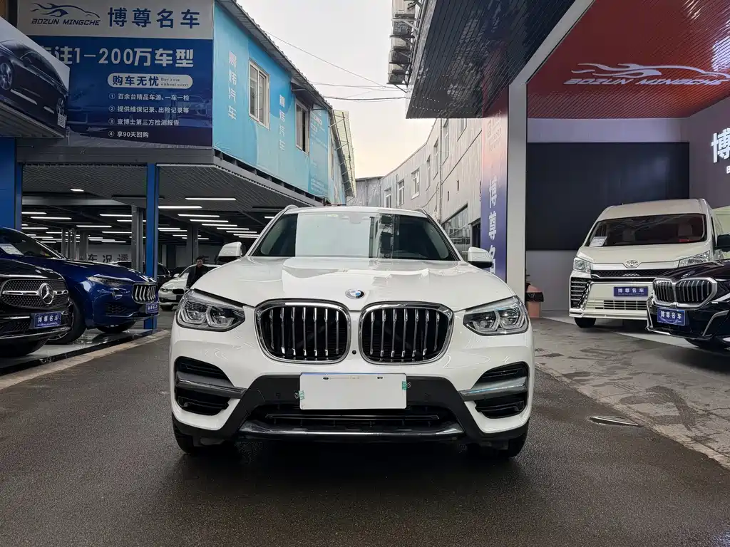 BMW X3 2021