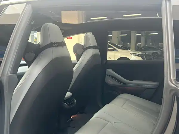 NIO ET5T 2024