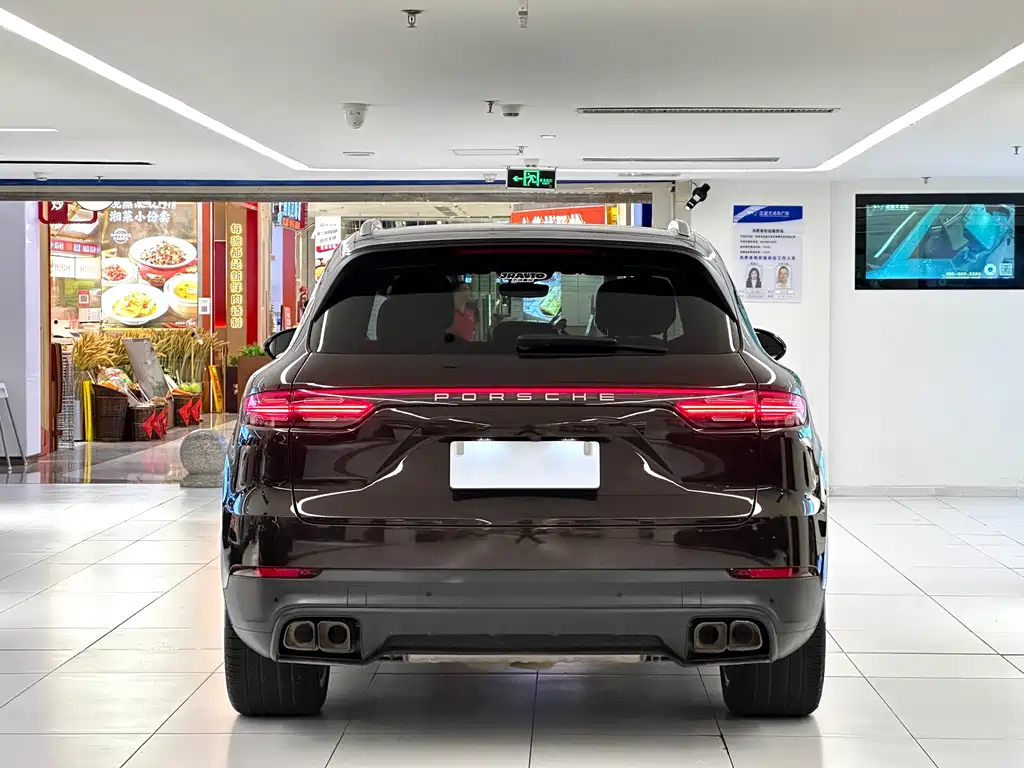 Porsche Cayenne 2019
