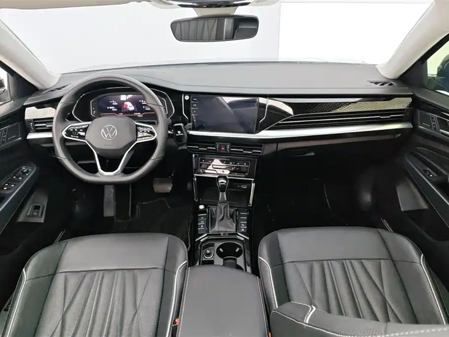 Volkswagen Passat 2023 — фото 12