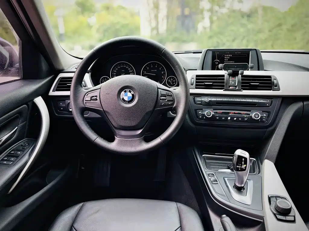 BMW 3 Series 2014 — фото 9