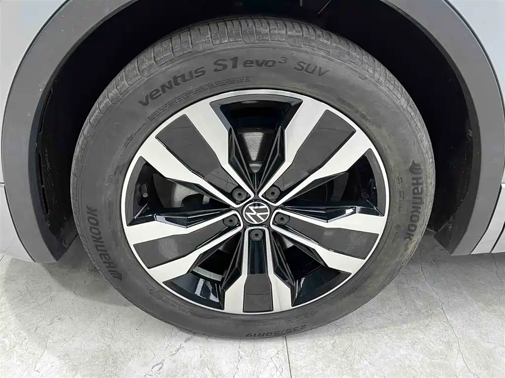 Volkswagen Tiguan L 2021 — фото 21