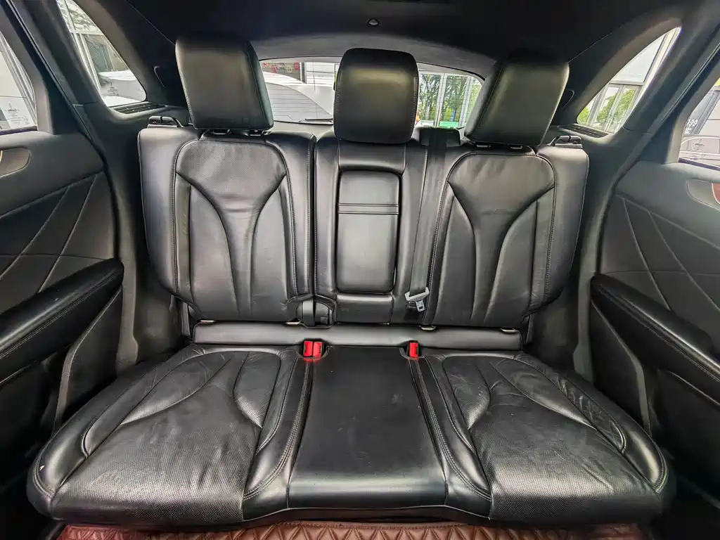 Lincoln MKC 2018 — фото 14
