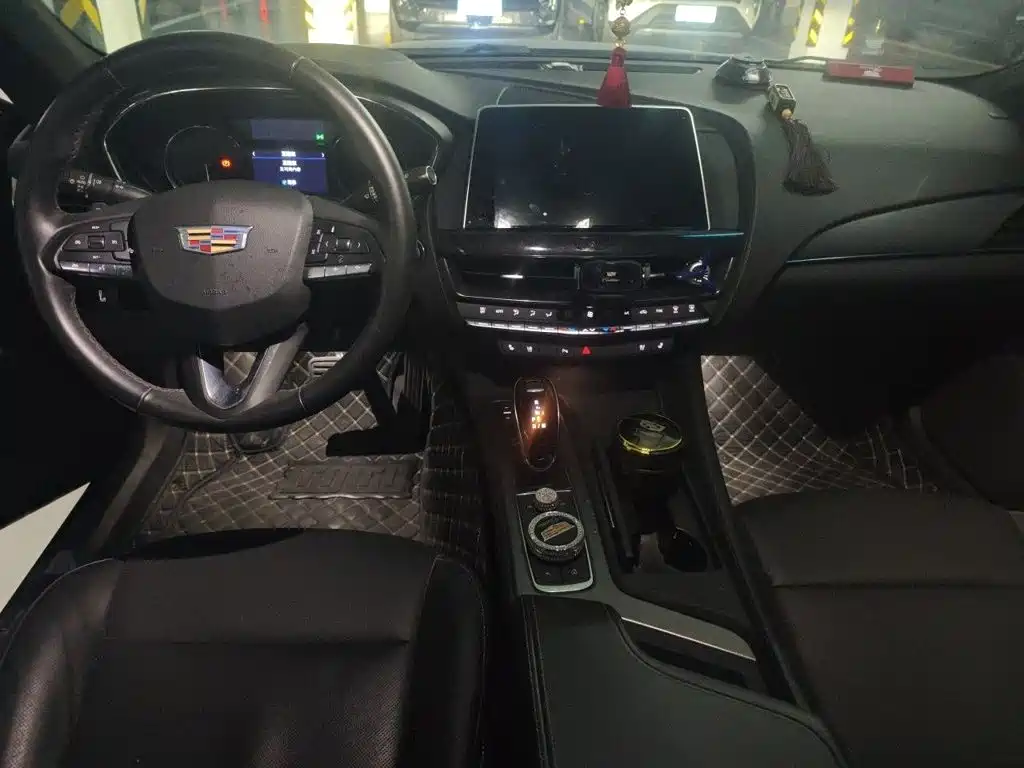 Cadillac CT5 2023 — фото 13