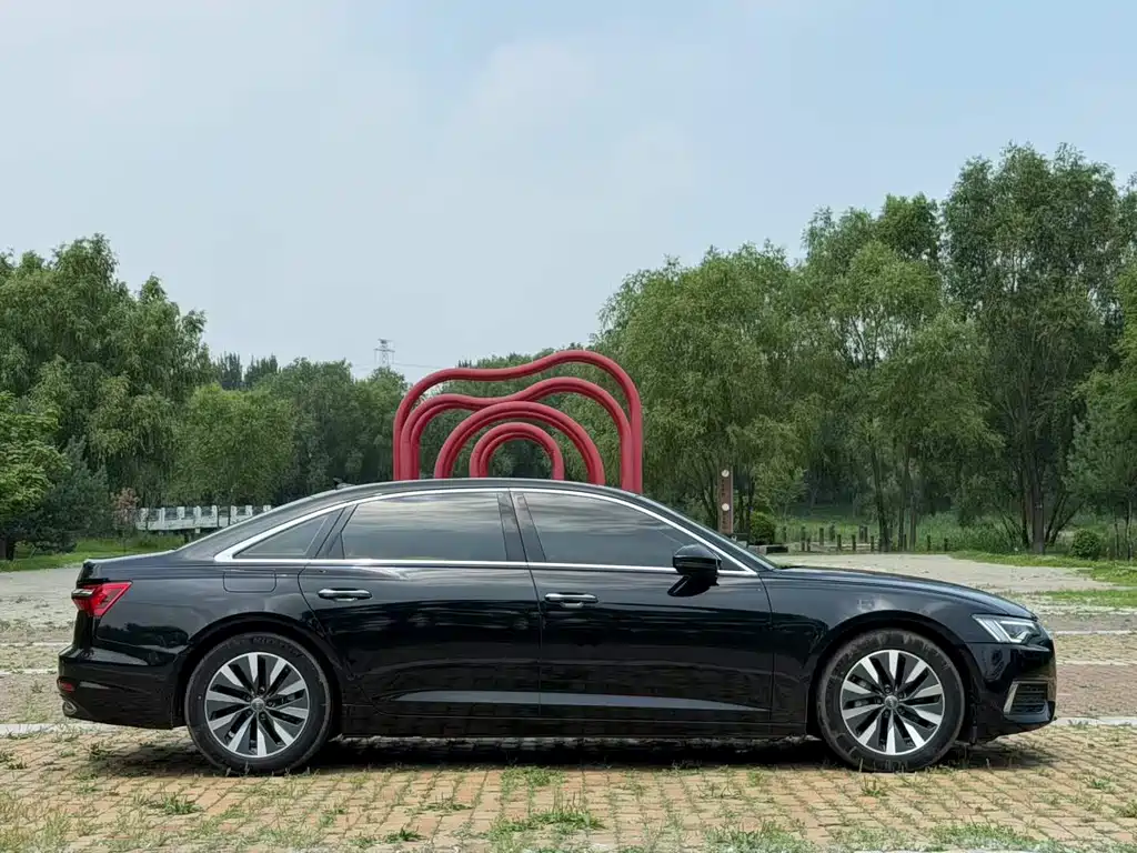 Audi A6L 2020