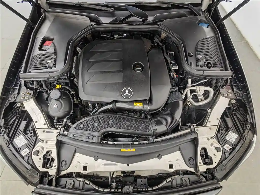 Mercedes-Benz E-Class 2021 — фото 6