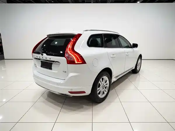 Volvo XC60 2016