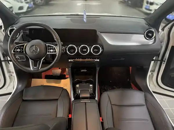 Mercedes-Benz GLA 2022