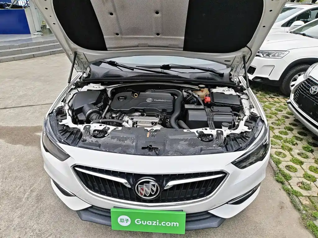 Buick Regal 2020 — фото 16