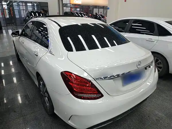 Mercedes-Benz C-Class 2017