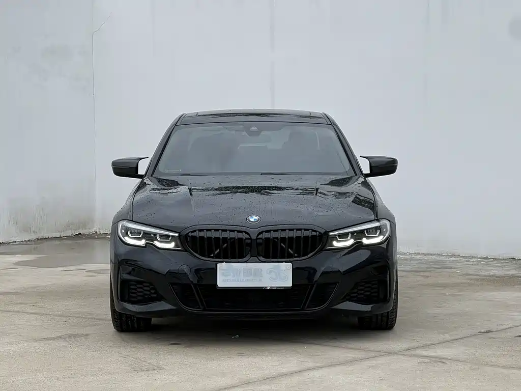 BMW 3 Series 2022
