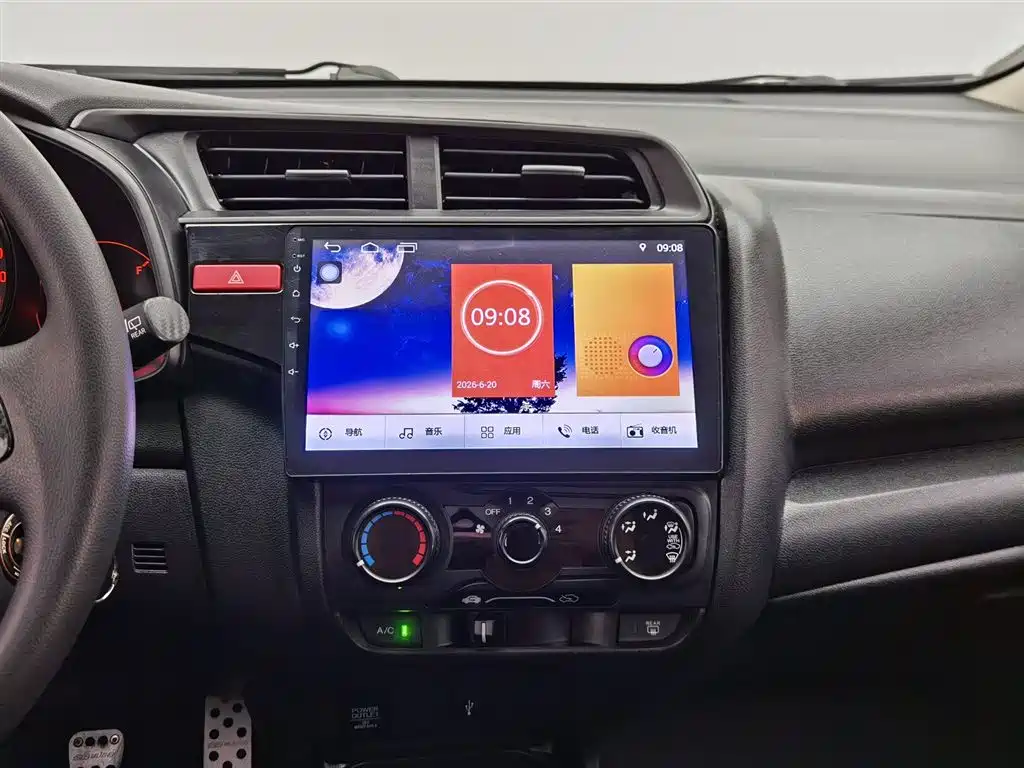 Honda Fit 2017 — фото 12