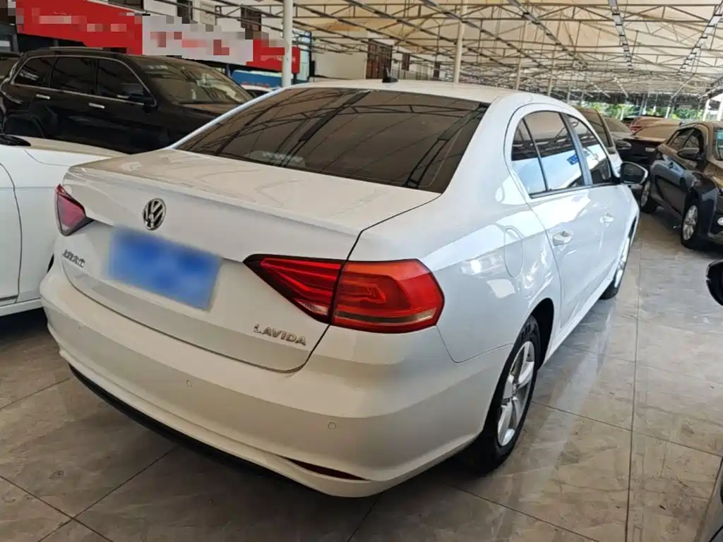 Volkswagen Lavida 2021