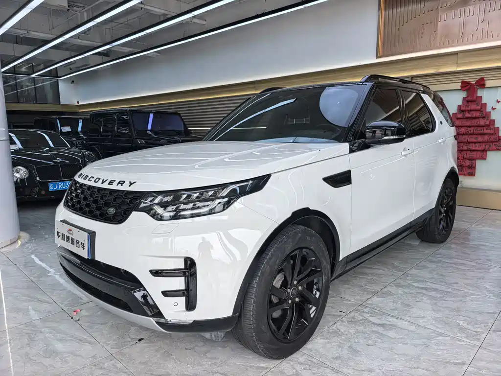 Land Rover Discovery 2017 — фото 1
