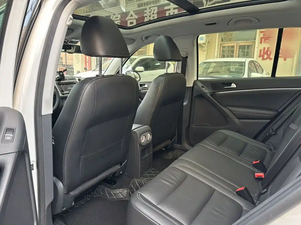 Volkswagen Tiguan 2016 — фото 15