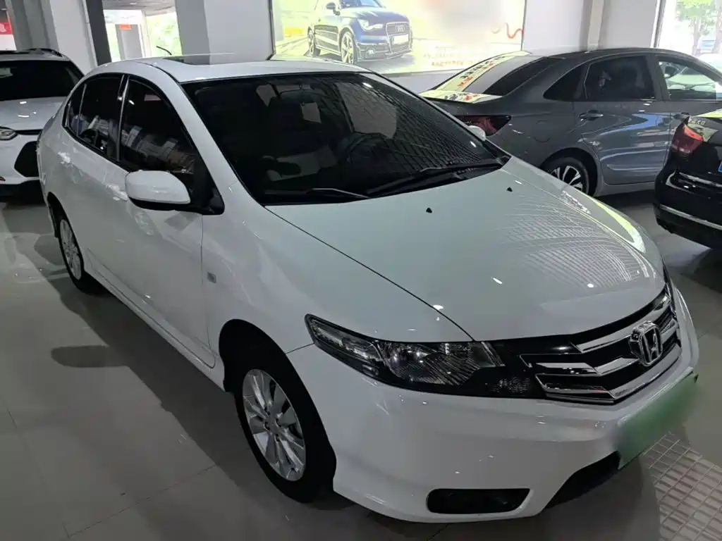 Honda City Classic 2015 — фото 4