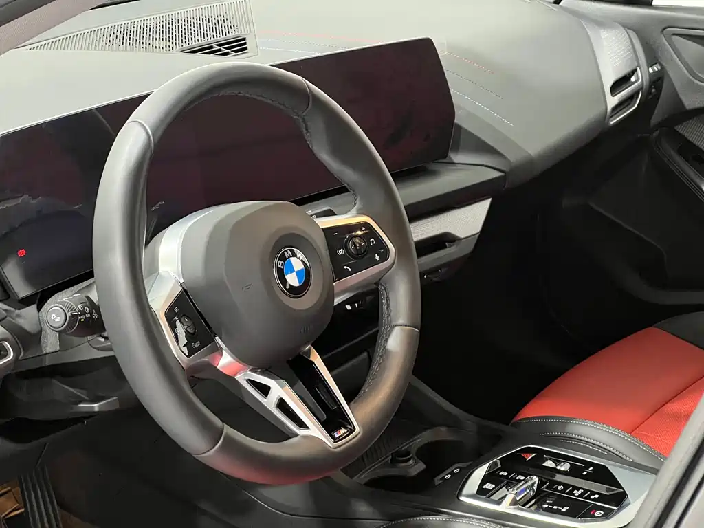 BMW 2 Series 2025 — фото 18