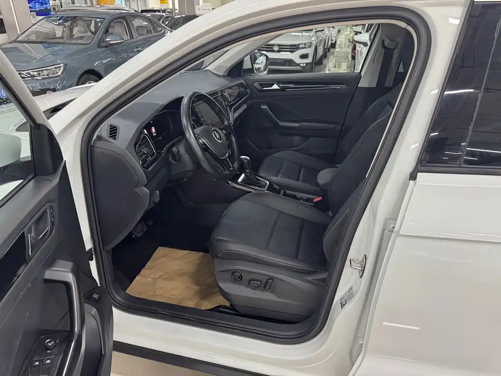 Volkswagen T-Roc 2022
